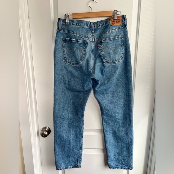 Levi’s 501 Jeans - Picture 5 of 9